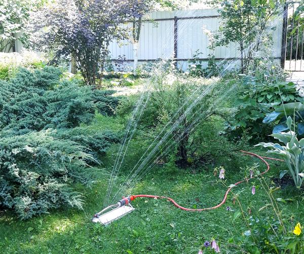 Дождеватель от Gardena: 13 лет безупречной службы. Отзыв с фотографиями