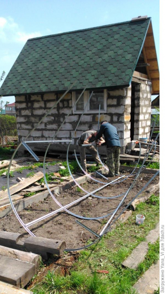 Сборка теплицы (День первый и сразу второй)